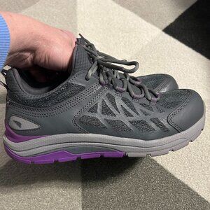 Red Wing CoolTech Athletics Non-Metallic Steel Safety Toe Work Shoes Women's‎ 9D